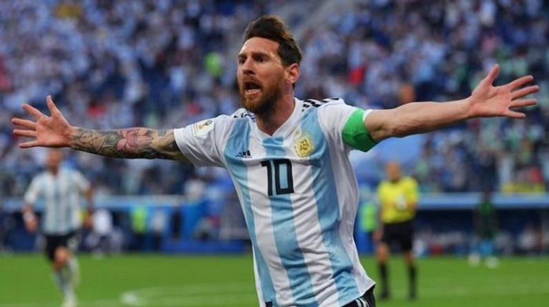 توقعات كأس العالم.. ميسي يمحو حلم الأرجنتين من أجل منتخبين